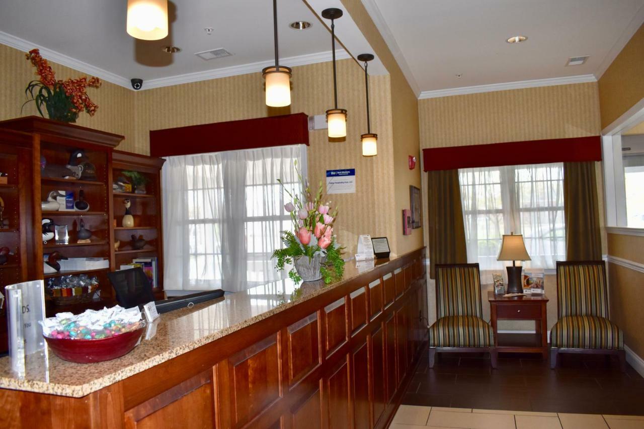 Best Western Plus Easton Inn & Suites Экстерьер фото